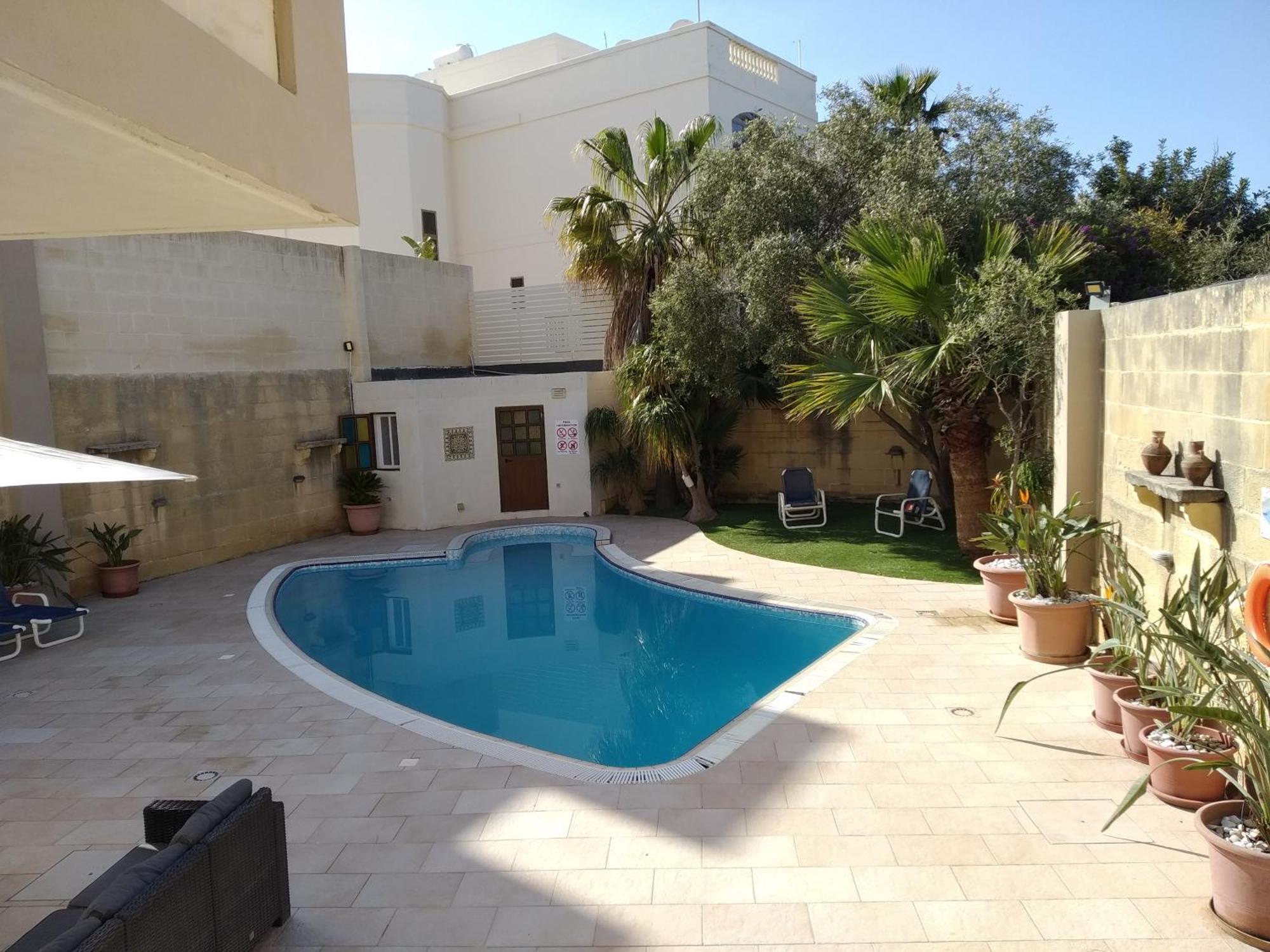 Villa Naxxar Malta エクステリア 写真