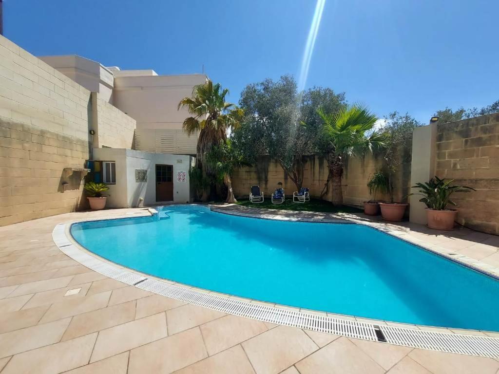 Villa Naxxar Malta エクステリア 写真